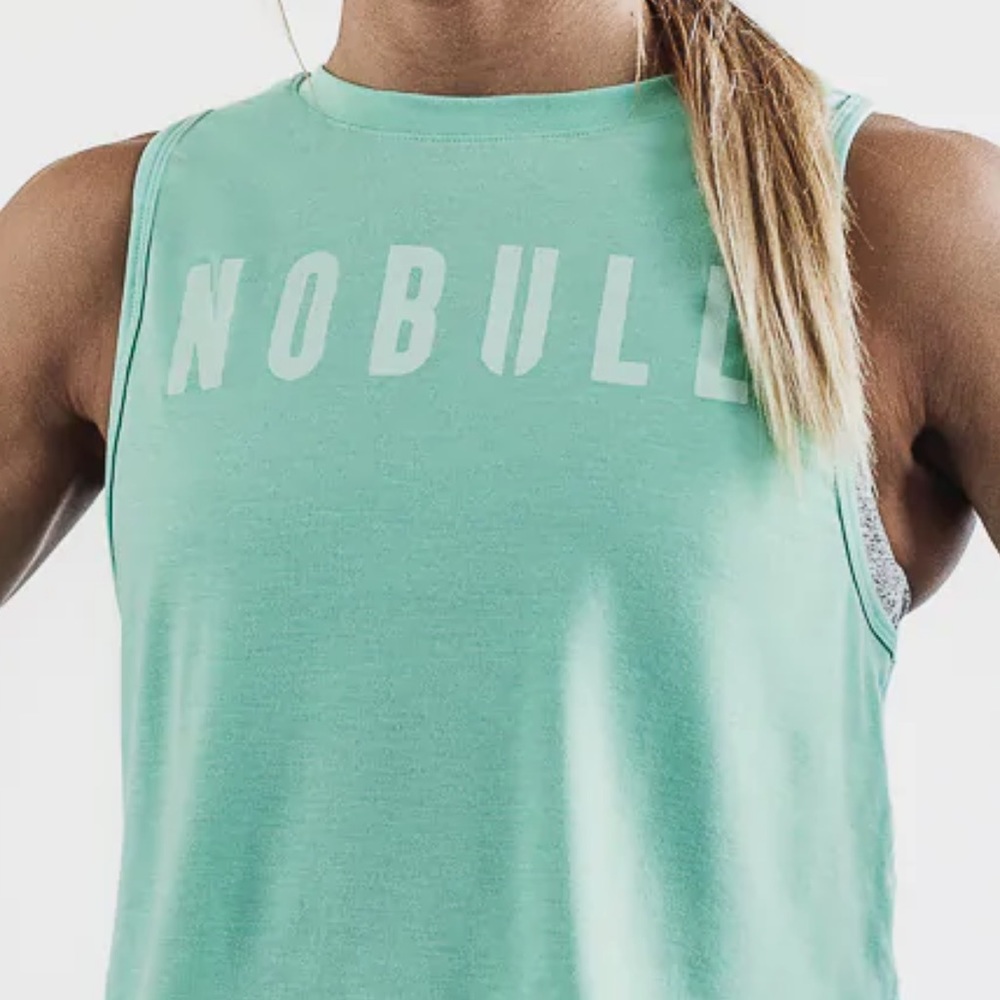 NOBULL WOMEN'S MUSCLE TANK (AQUA)